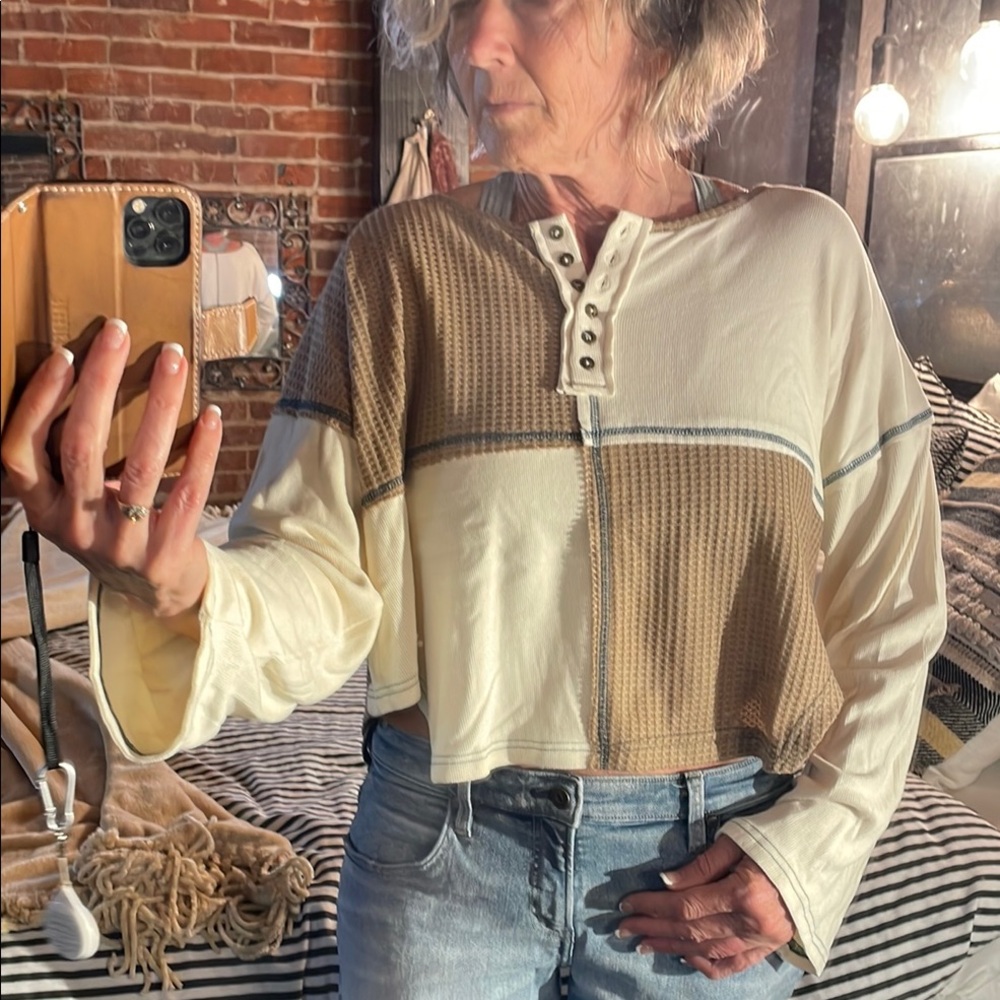 POL Tan Ribbed Long Sleeve Crop Top